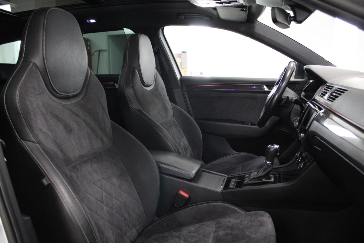 Škoda Superb Kombi 2,0 l 110 kw