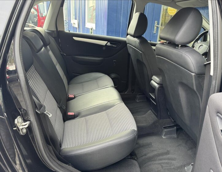 Mercedes-Benz Třídy B Hatchback 2,0 l 103 kw