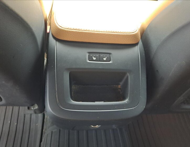 Volvo V90 Kombi 2,0 l 187 kw