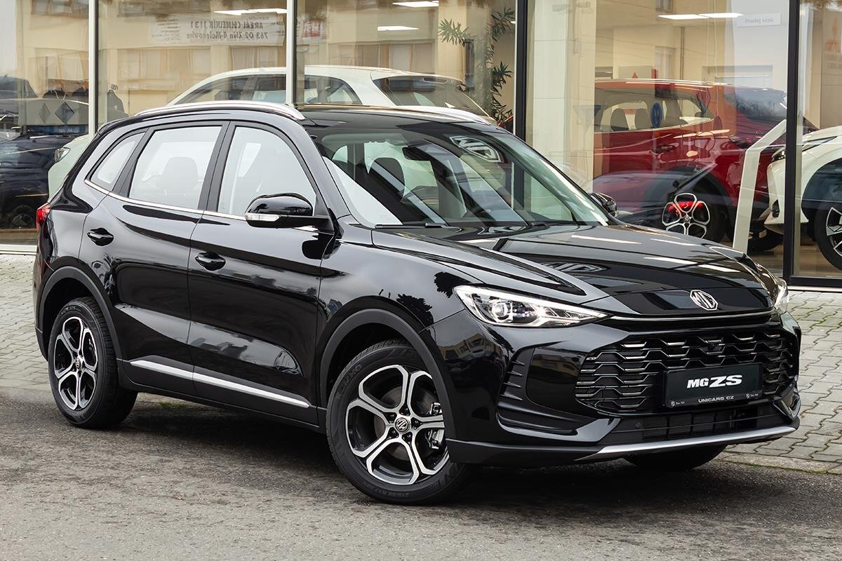 MG ZS SUV / Terénní 1,5 l 145 kw