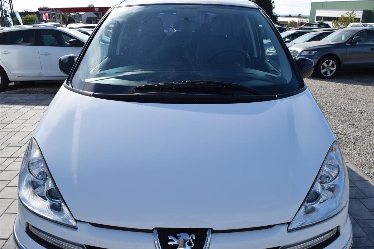 Peugeot 807 MPV 2,0 l 100 kw