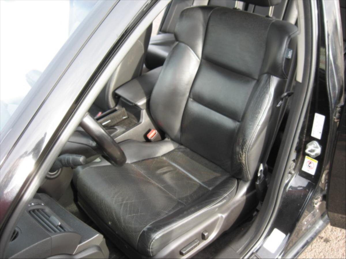 Honda Accord Kombi 2,4 l 148 kw