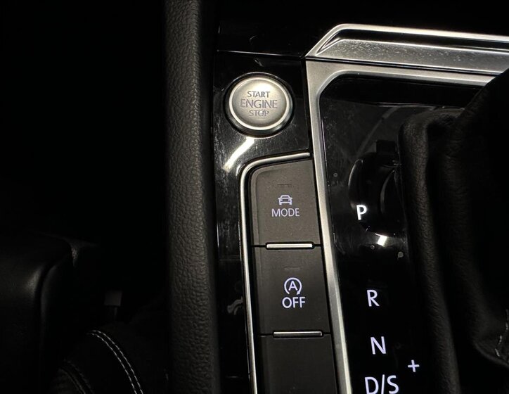 Volkswagen Passat Sedan 2,0 l 162 kw