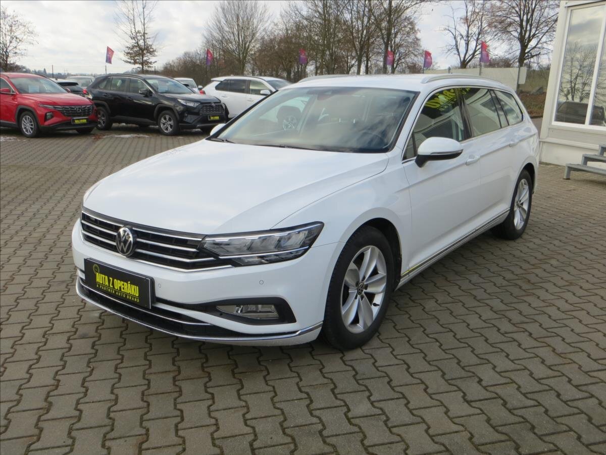 Volkswagen Passat Kombi 1,5 l 110 kw