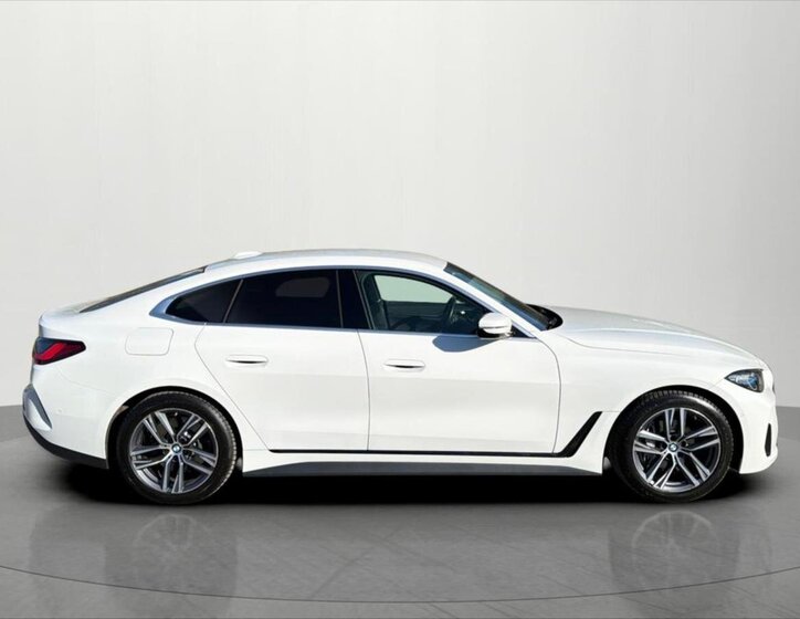 BMW Řada 4 Sedan / Limuzína 3,0 l 210 kw