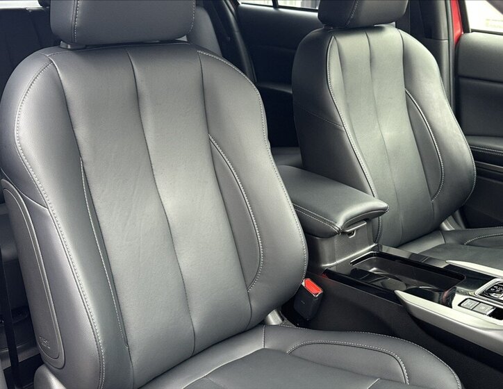 Mitsubishi Eclipse Cross Kombi 2,4 l 138 kw