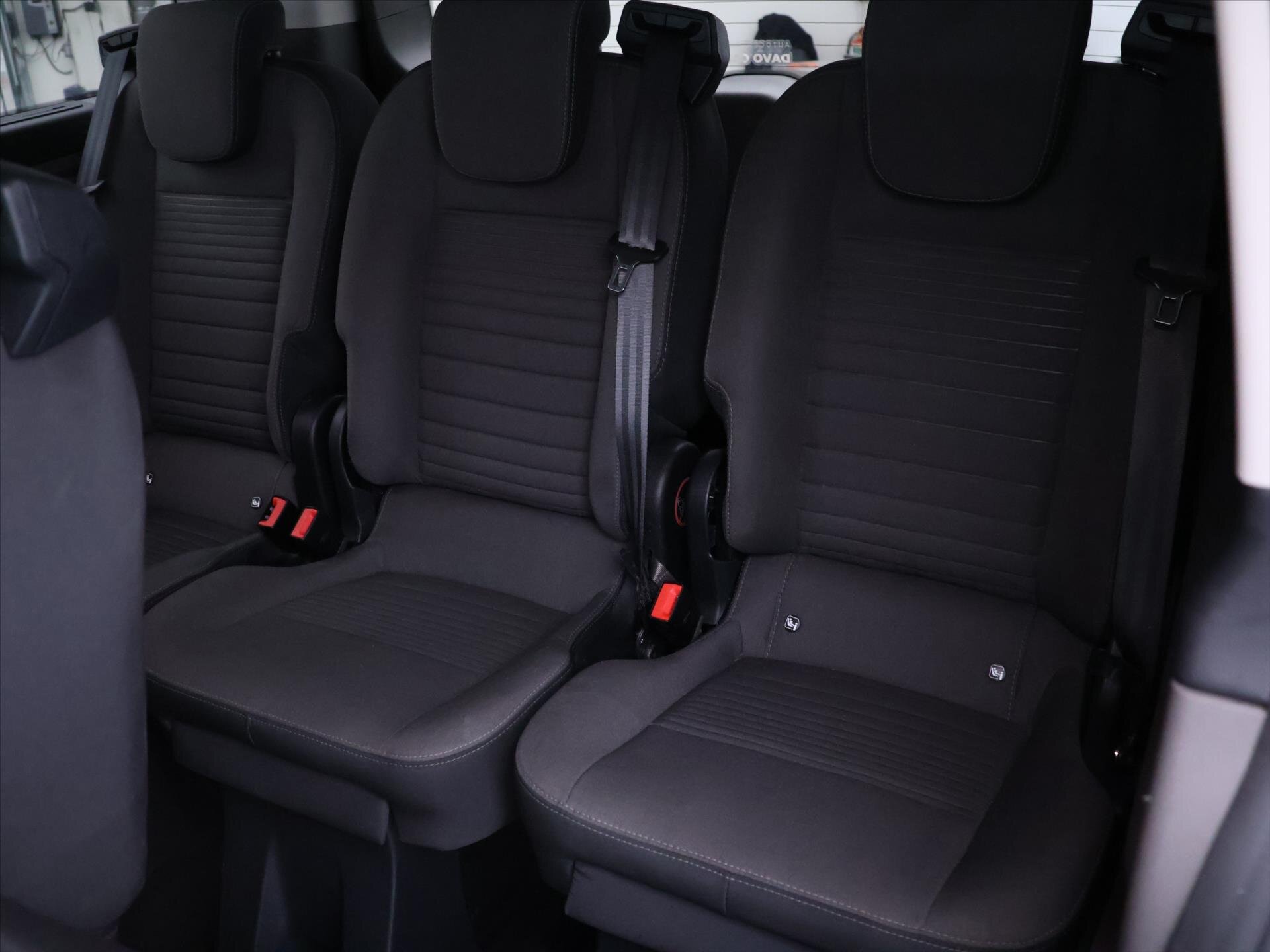 Ford Tourneo Custom Kombi 2,0 l 95 kw