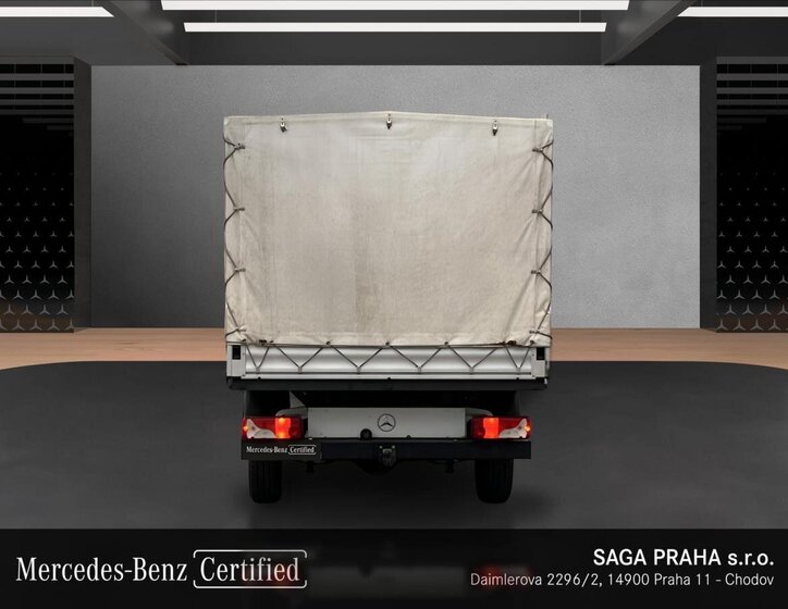 Mercedes-Benz Sprinter 4
