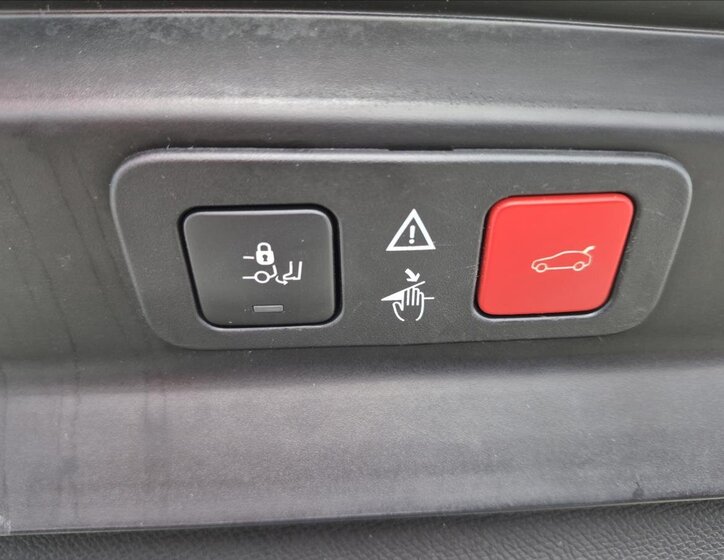 Peugeot 5008 MPV 1,6 l 133 kw