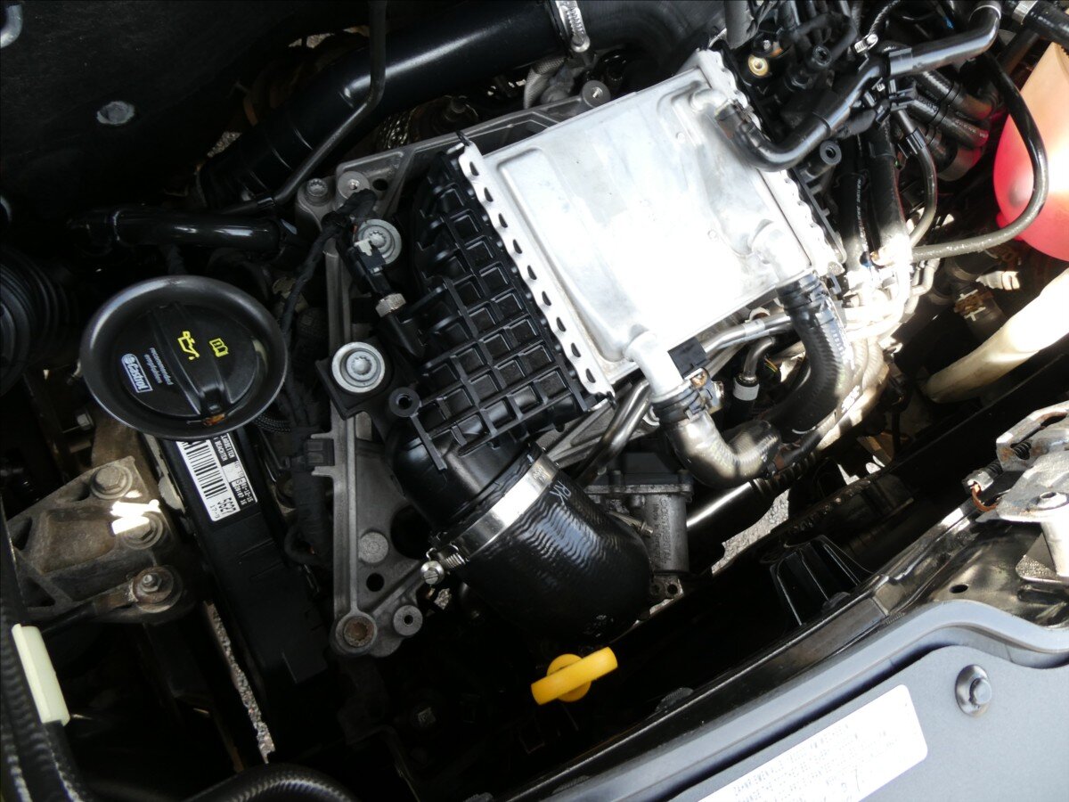 Volkswagen Transporter Skříň 2,0 l 75 kw