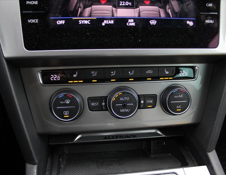 Volkswagen Passat Kombi 2,0 l 176 kw