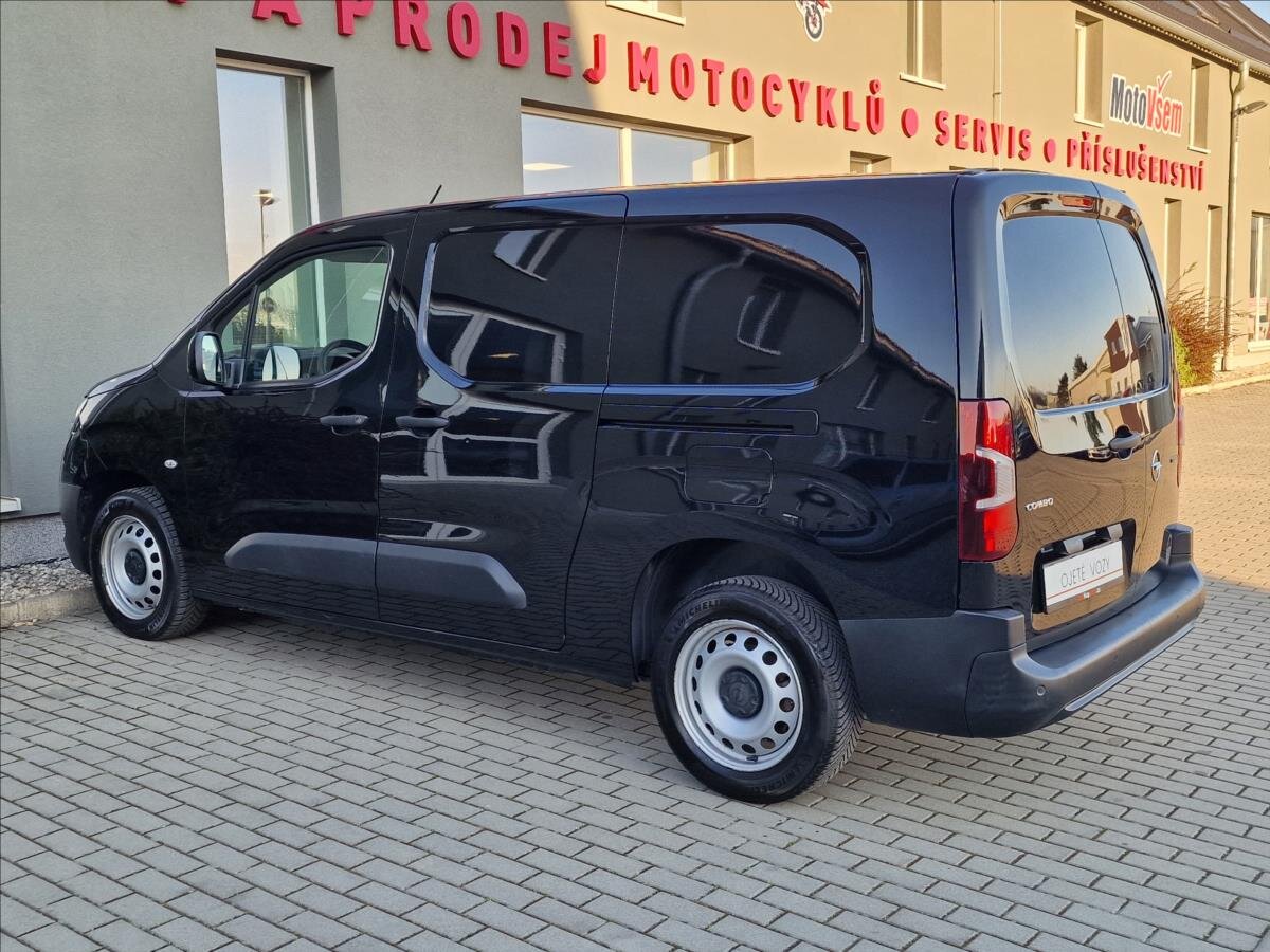 Opel Combo Skříň 1,5 l 75 kw
