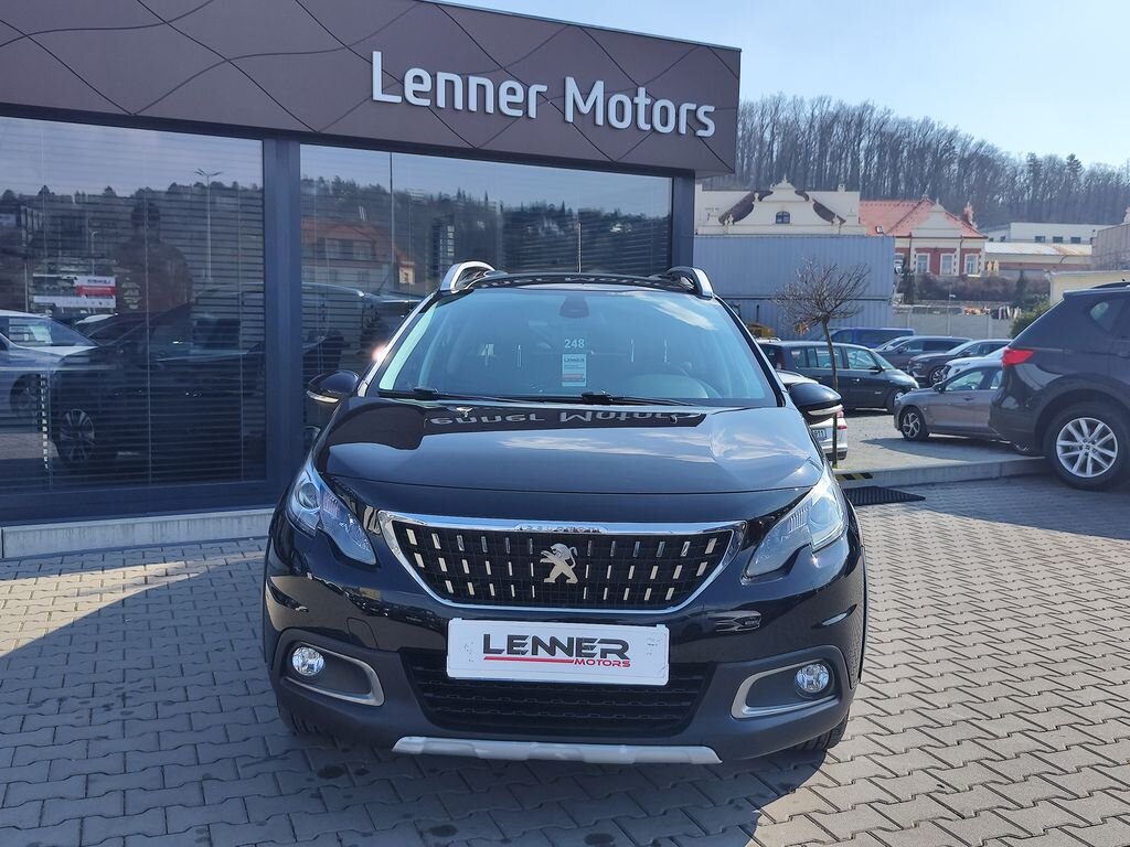 Peugeot 2008 SUV / Terénní 1,2 l 81 kw