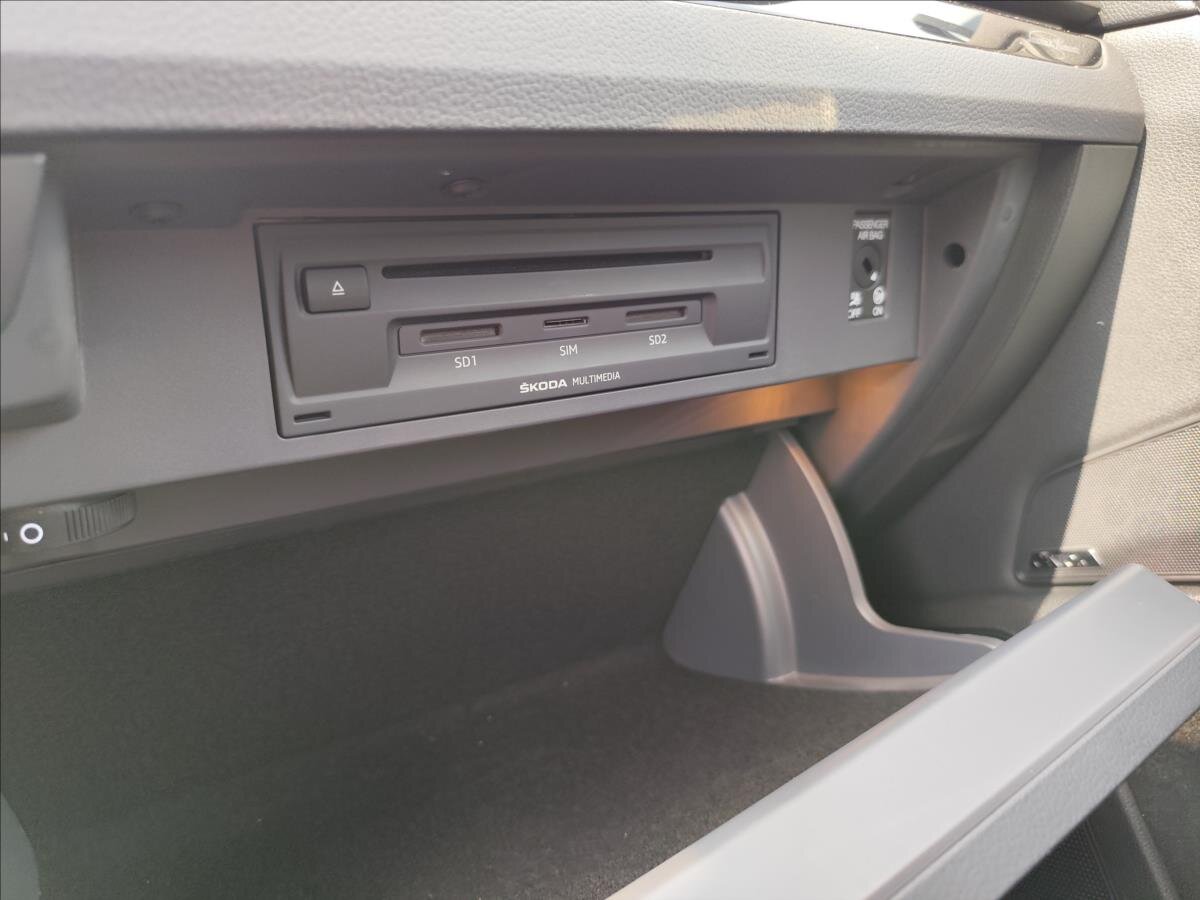 Škoda Superb Kombi 2,0 l 140 kw