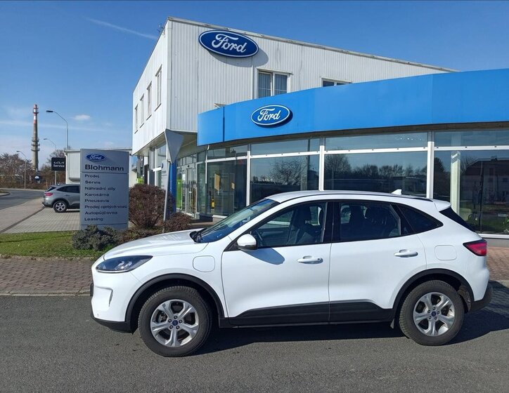 Ford Kuga SUV / Terénní 2,5 l 165 kw