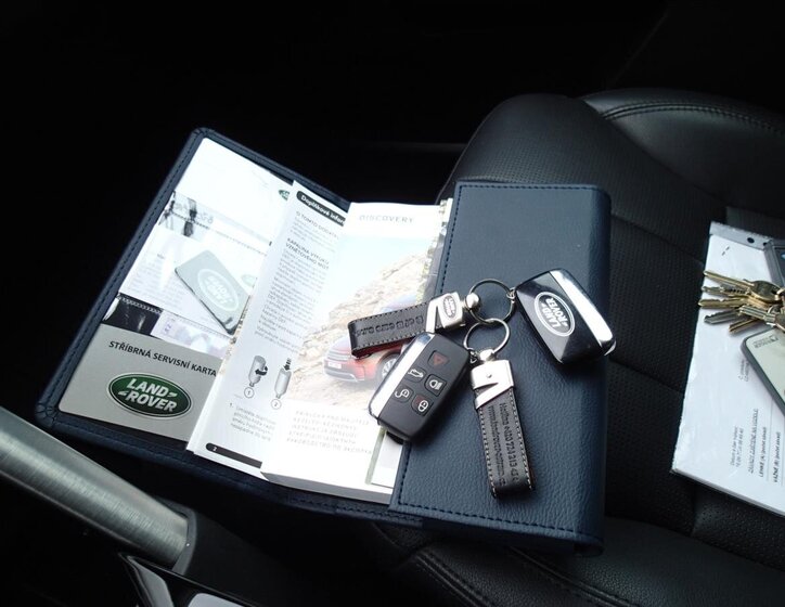 Land Rover Discovery SUV / Terénní 2,0 l 132 kw