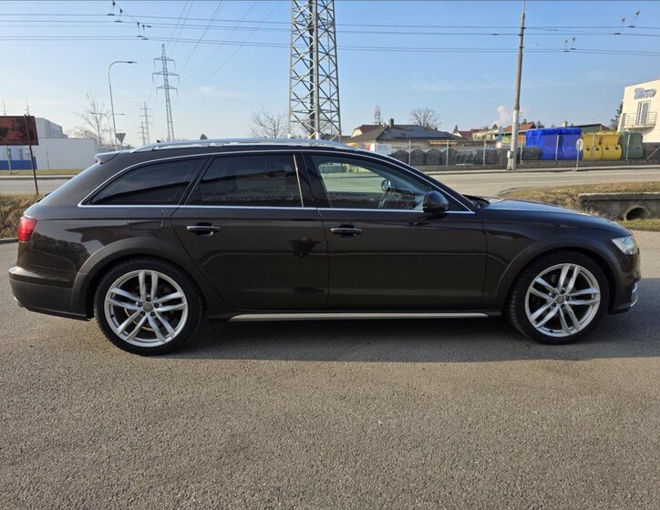 Audi A6 Allroad Kombi 3,0 l 200 kw