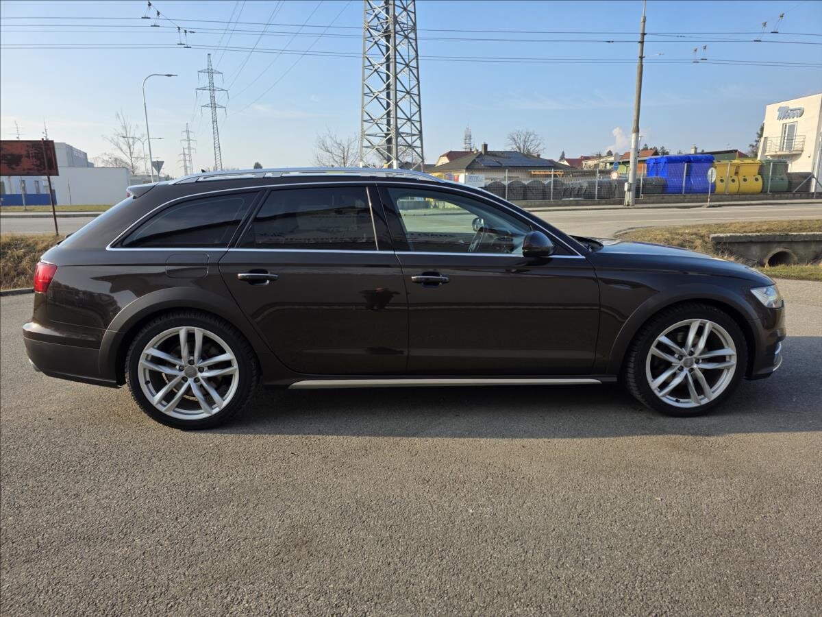 Audi A6 Allroad Kombi 3,0 l 200 kw