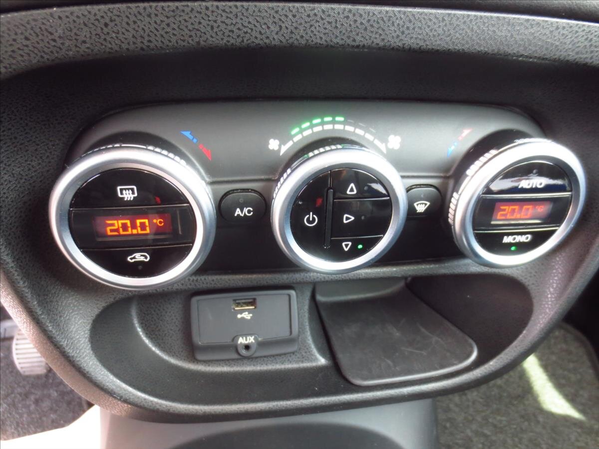 Fiat 500L Kombi 1,4 l 88 kw