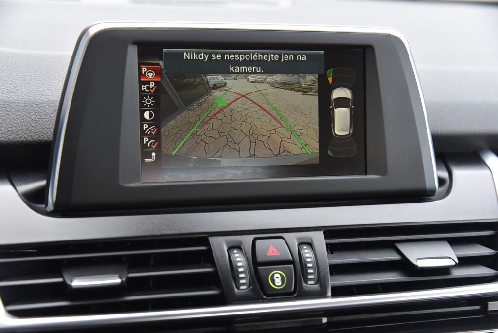 BMW Řada 2 MPV 1,5 l 100 kw