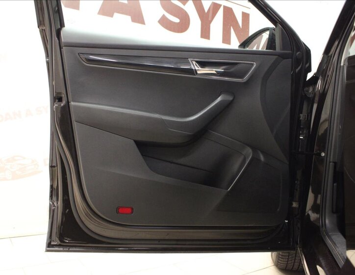 Škoda Karoq Kombi 2,0 l 110 kw