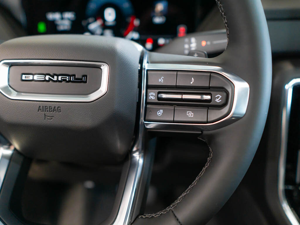 GMC Yukon SUV 6,2 l 313 kw