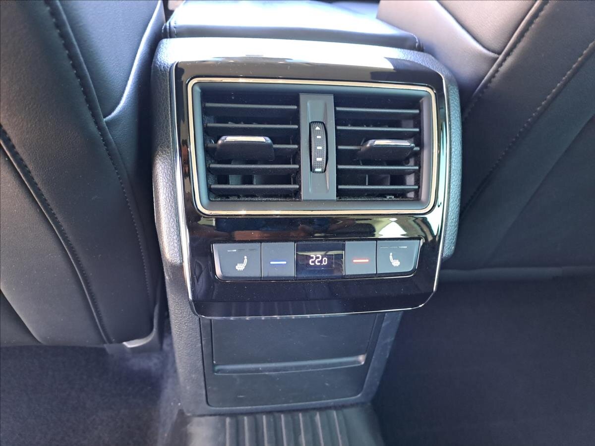 Škoda Superb Kombi 2,0 l 140 kw