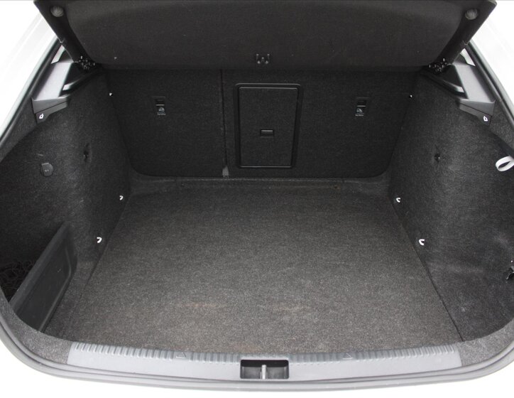 Škoda Octavia Liftback 1,6 l 85 kw