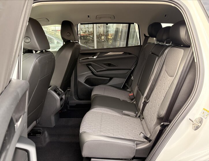 Volkswagen Tayron SUV 2,0 l 110 kw