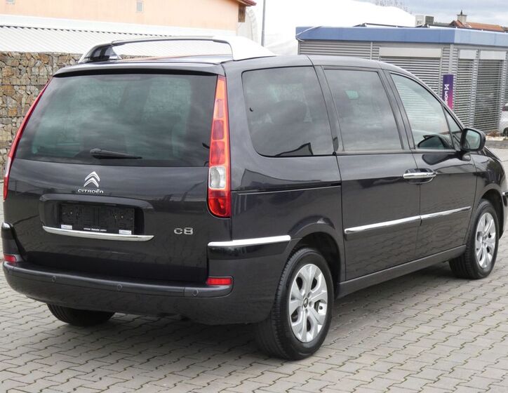Citroën C8 13