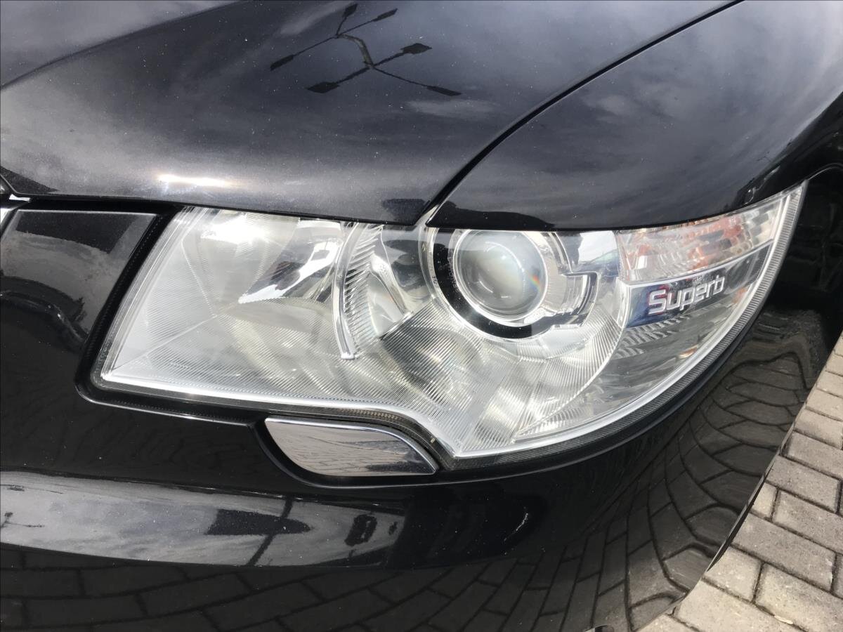 Škoda Superb Kombi 1,6 l 77 kw