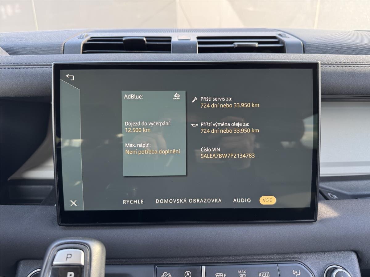 Land Rover Defender SUV / Terénní 3,0 l 221 kw