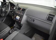 Volkswagen Touran MPV 1,6 l 77 kw