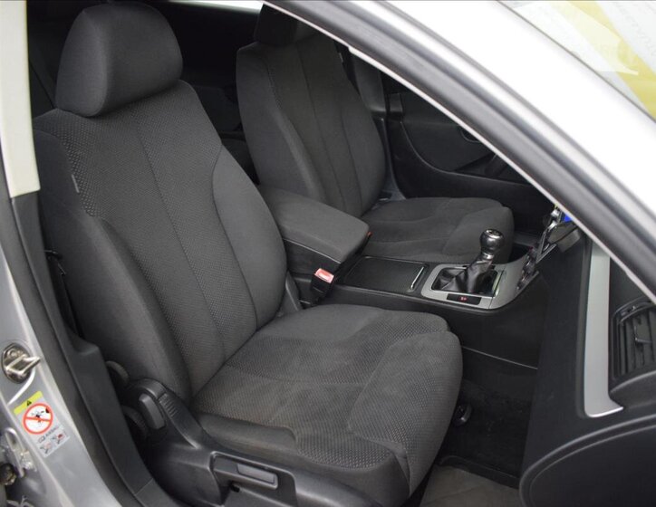 Volkswagen Passat Kombi 2,0 l 81 kw