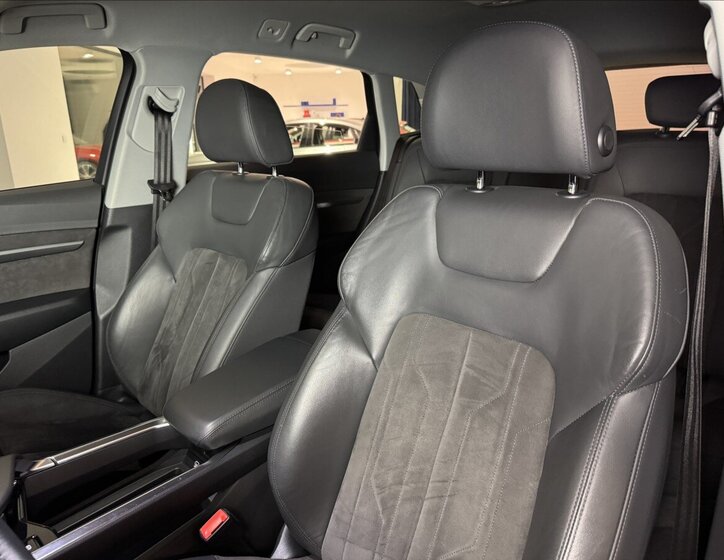 Audi e-tron SUV 0,0 300 kw