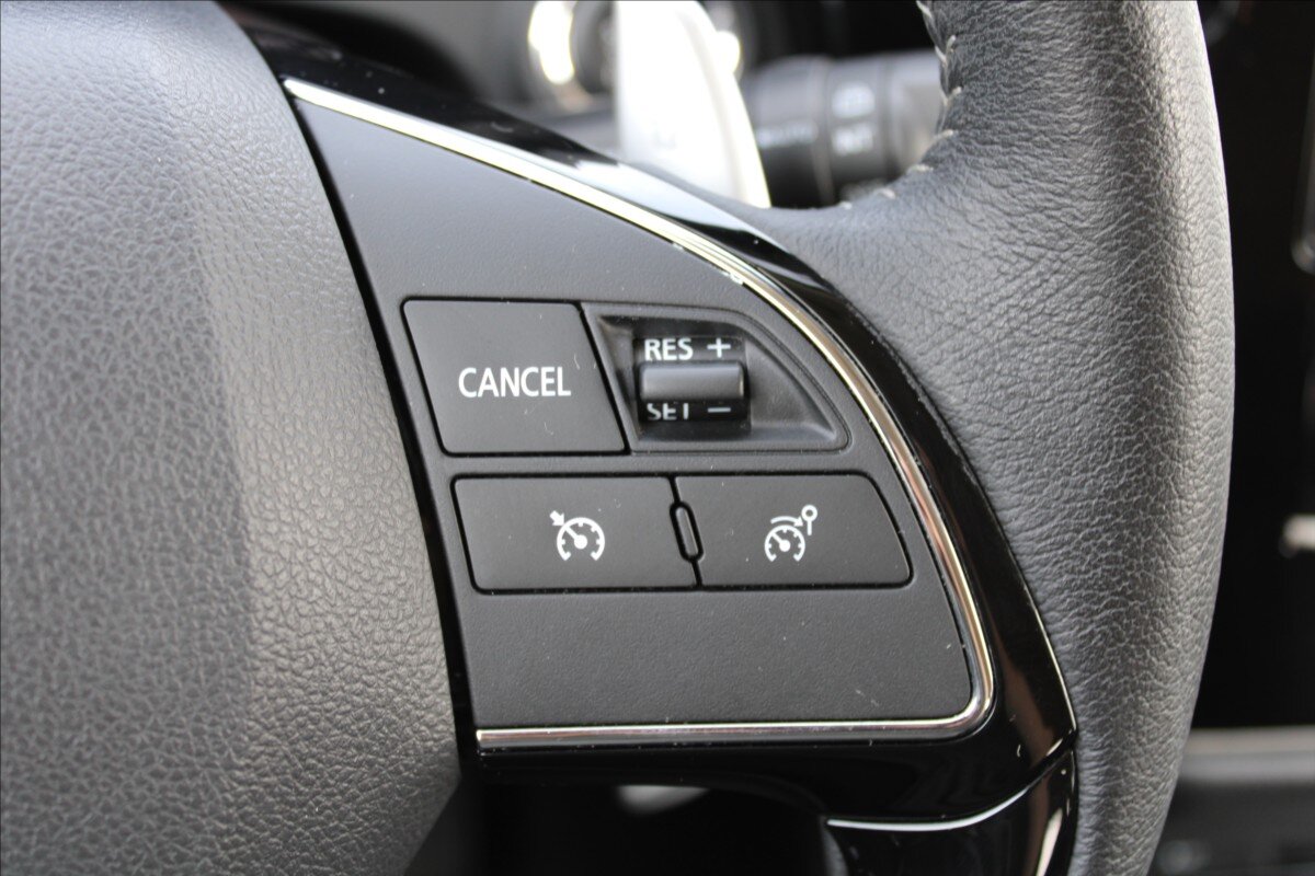 Mitsubishi Outlander SUV / Terénní 2,0 l 110 kw