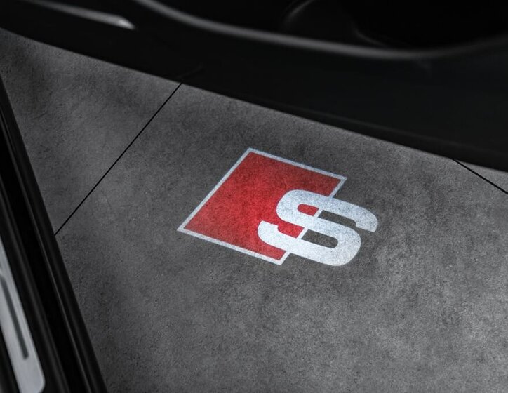 Audi SQ8 SUV / Terénní 4,0 l 373 kw