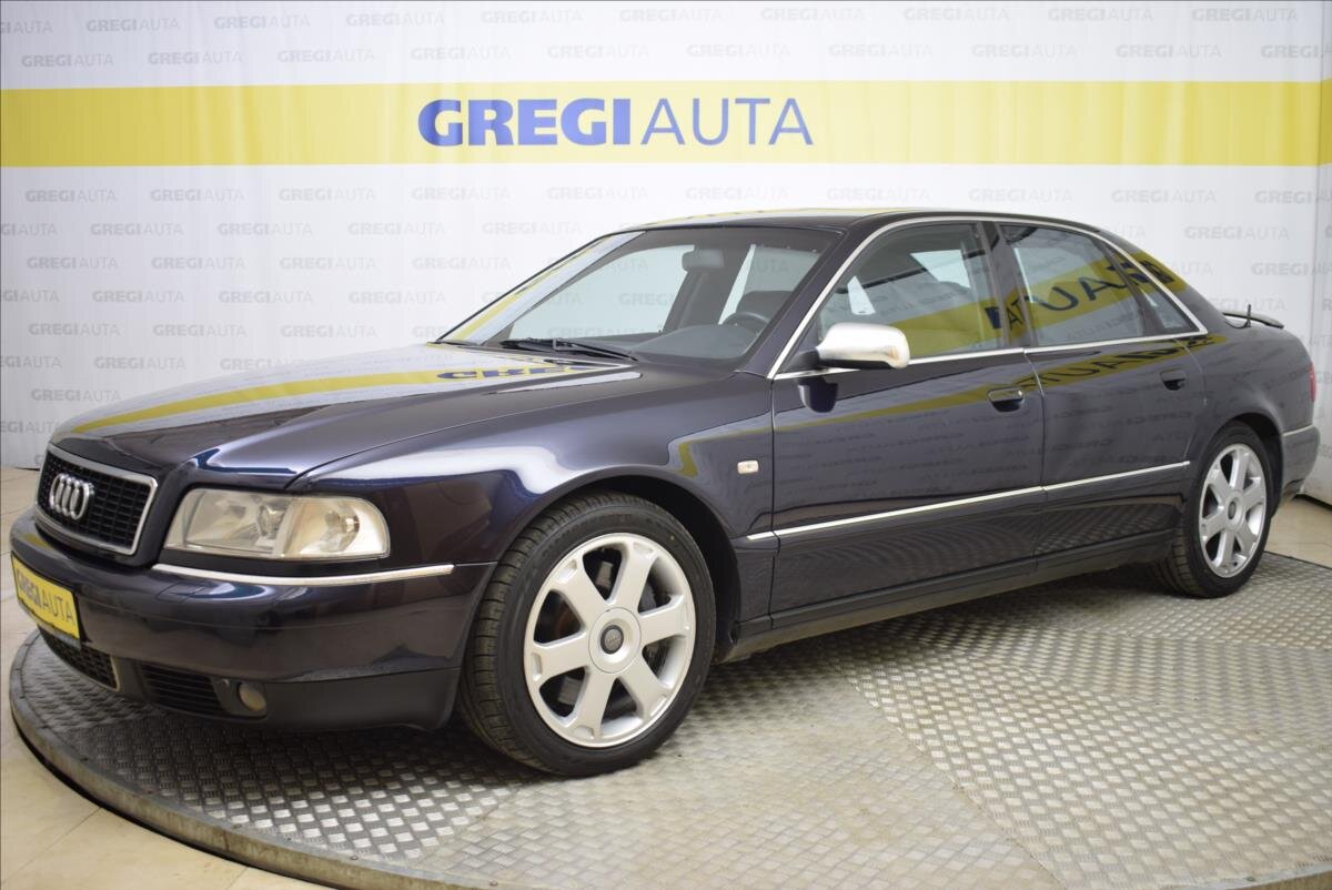 Audi S8 Sedan 4,2 l 265 kw