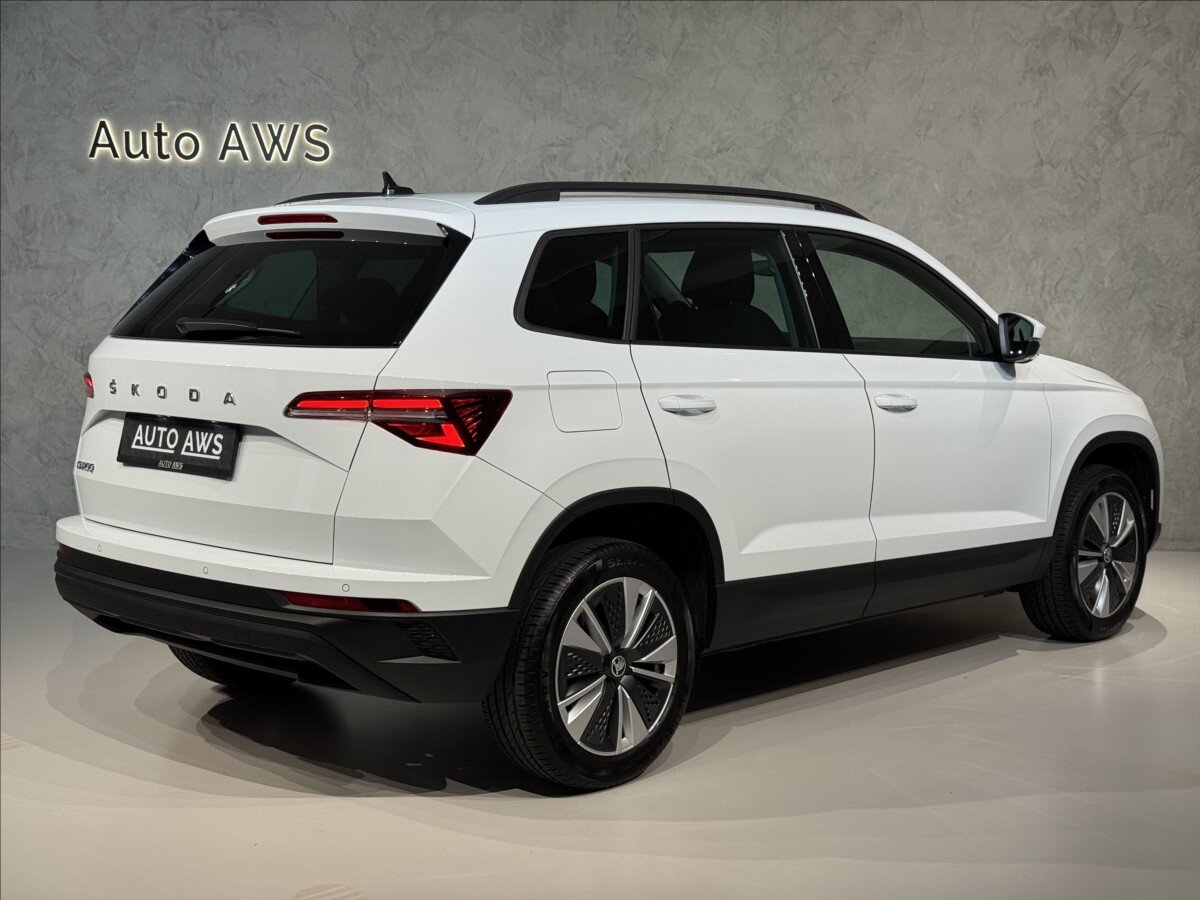 Škoda Karoq SUV / Terénní 1,5 l 110 kw