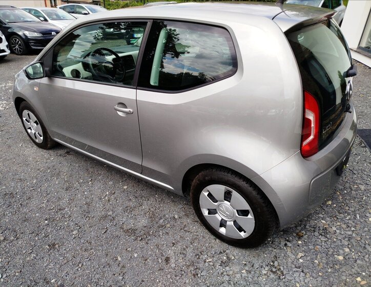 Volkswagen up! Hatchback 999,0 44 kw