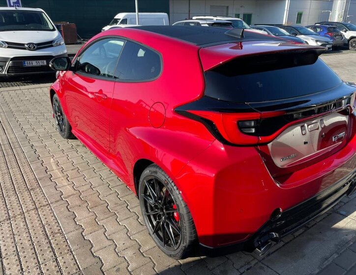Toyota GR Yaris Hatchback 1,6 l 206 kw
