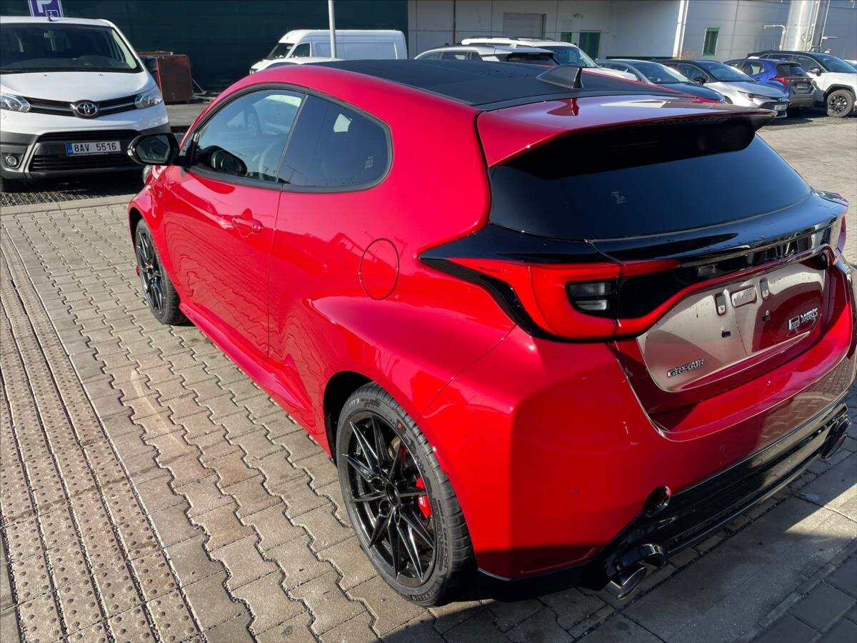 Toyota GR Yaris Hatchback 1,6 l 206 kw