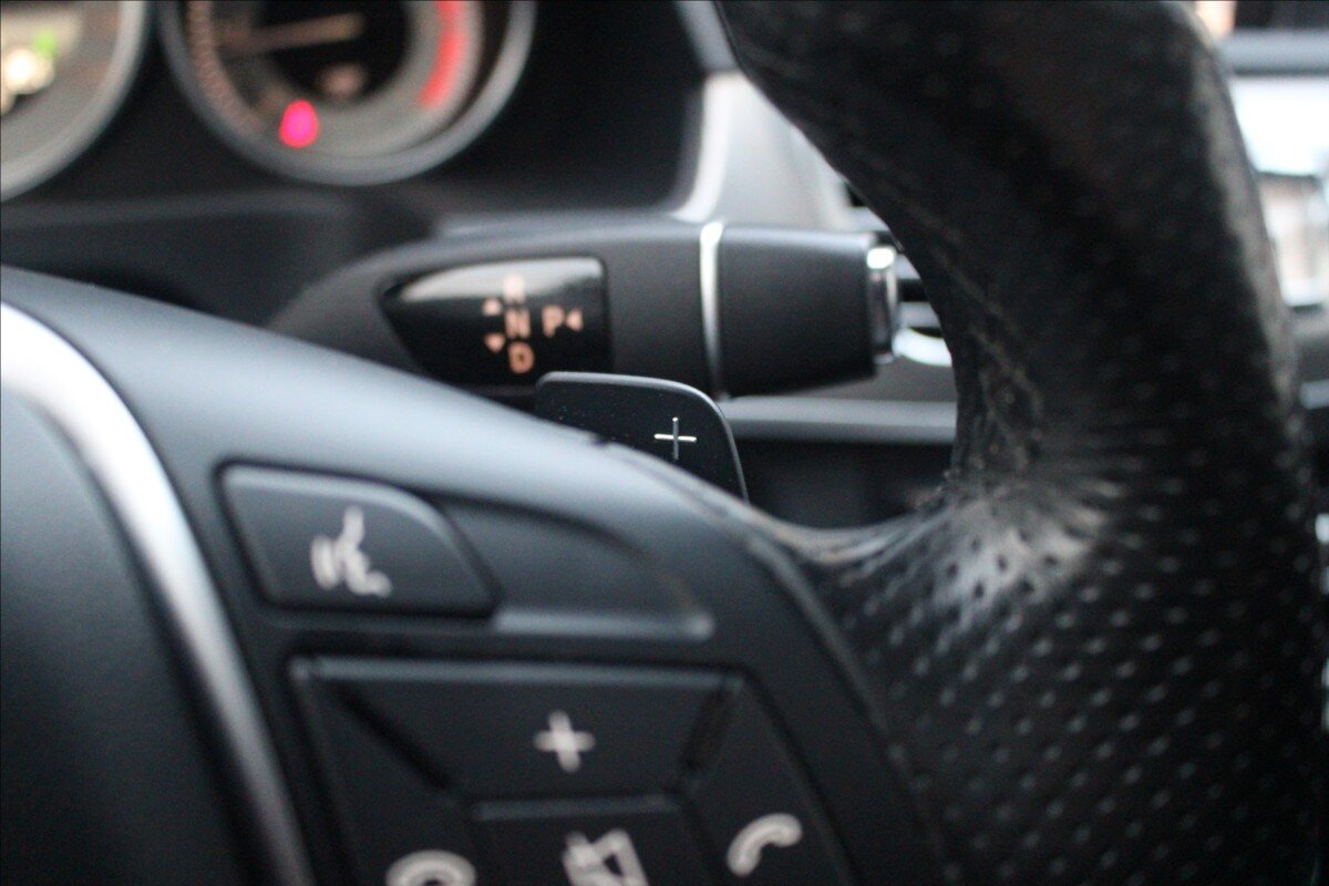 Mercedes-Benz Třídy E