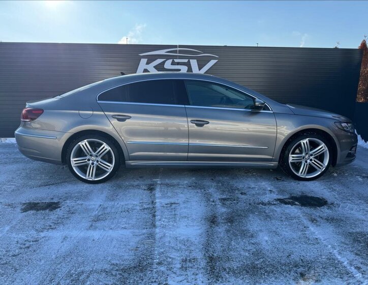 Volkswagen CC Sedan 2,0 l 155 kw