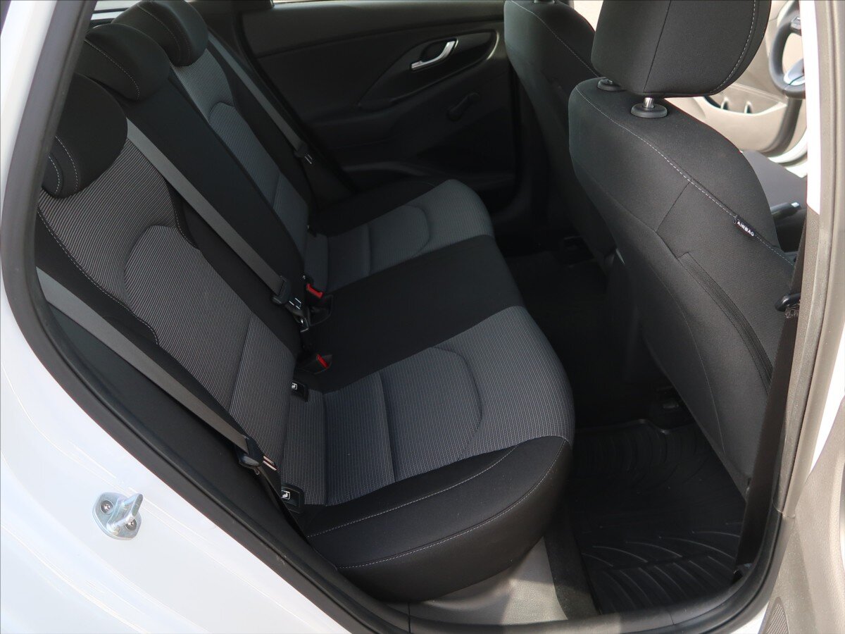 Hyundai i30 Kombi 1,4 l 73 kw