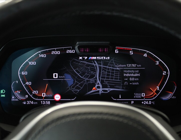 BMW X7 46