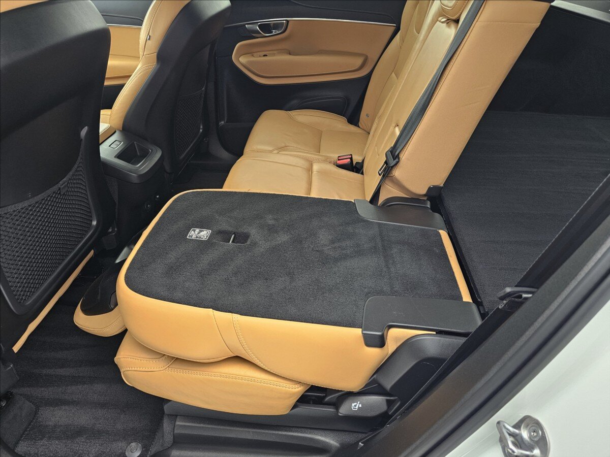 Volvo XC90 SUV 2,0 l 184 kw