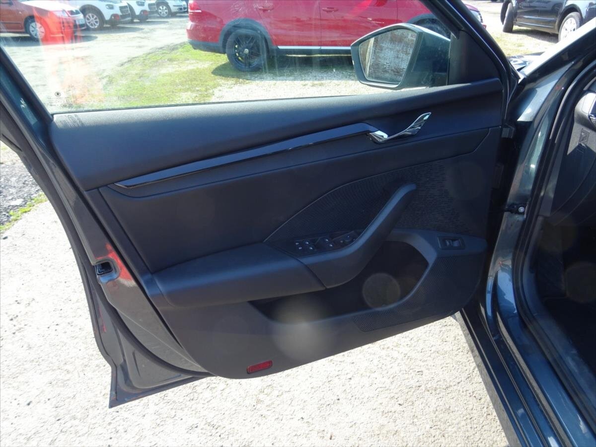 Škoda Octavia Kombi 999,0 81 kw