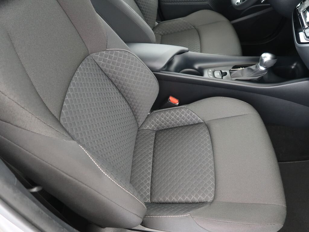 Toyota C-HR SUV / Terénní 1,8 l 72 kw