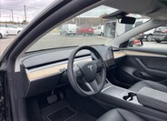 Tesla Model 3 20